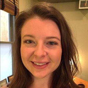 Meet your Posher, Claire